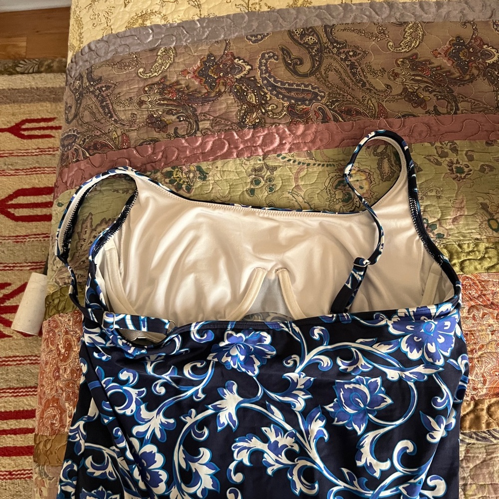 Lands End tankini top size 12 - Picture 6 of 10